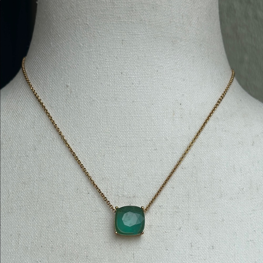 Kate Spade pendant necklace - NWOT